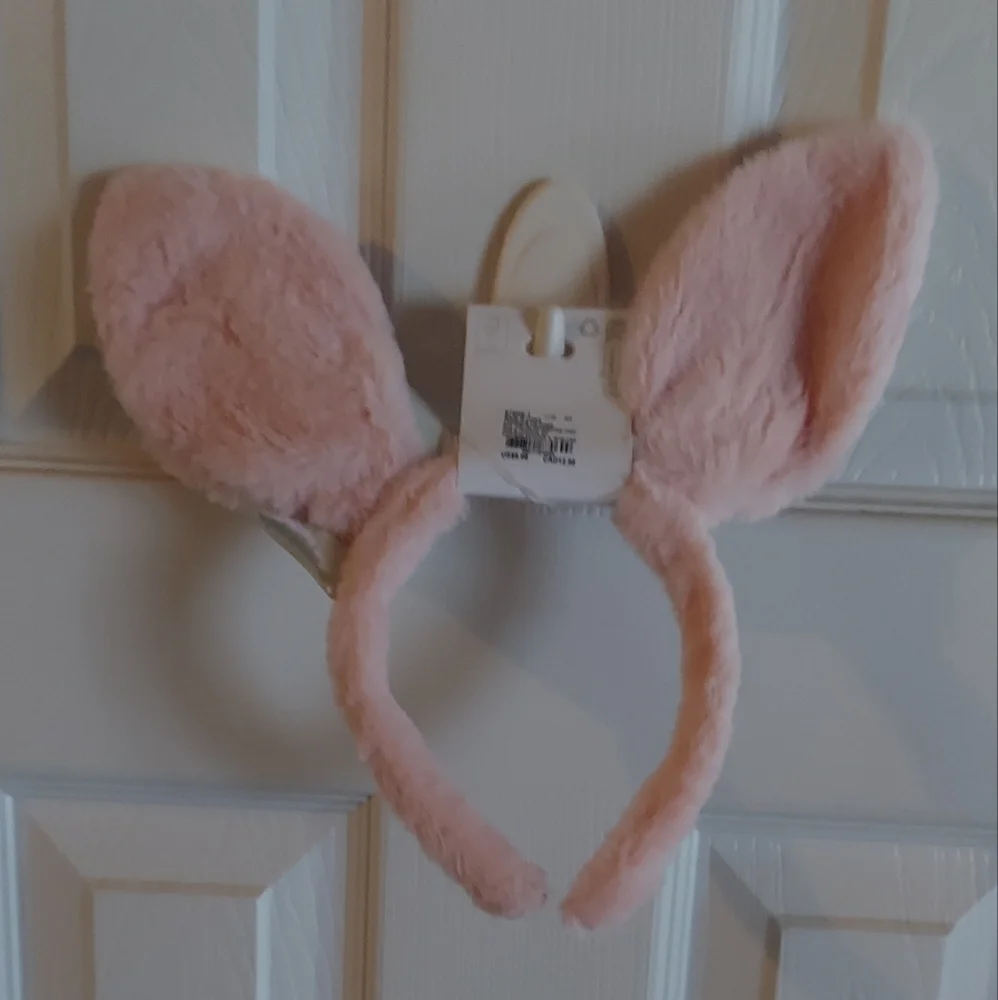 Claires bnwt pink